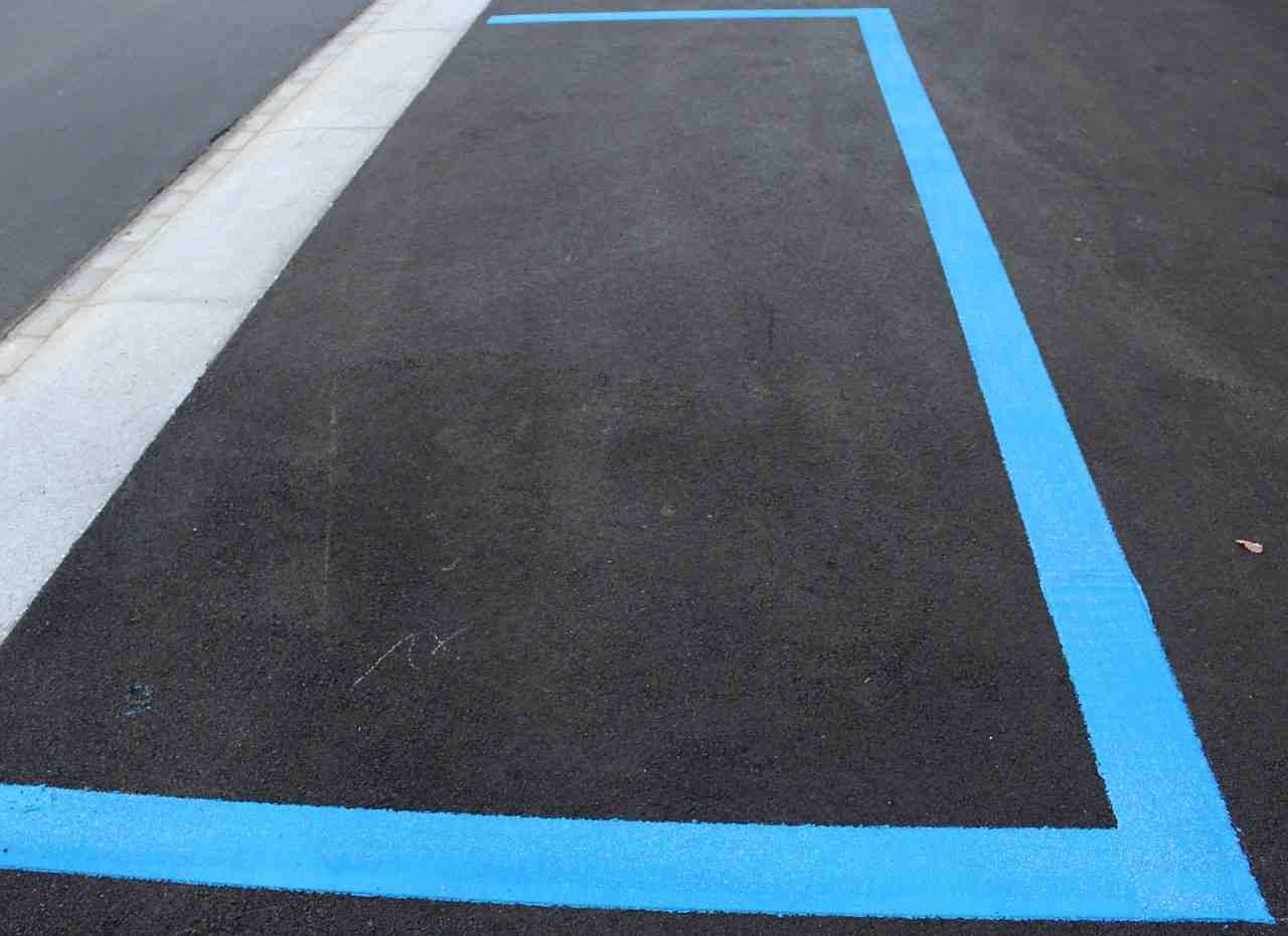 parcheggio blu