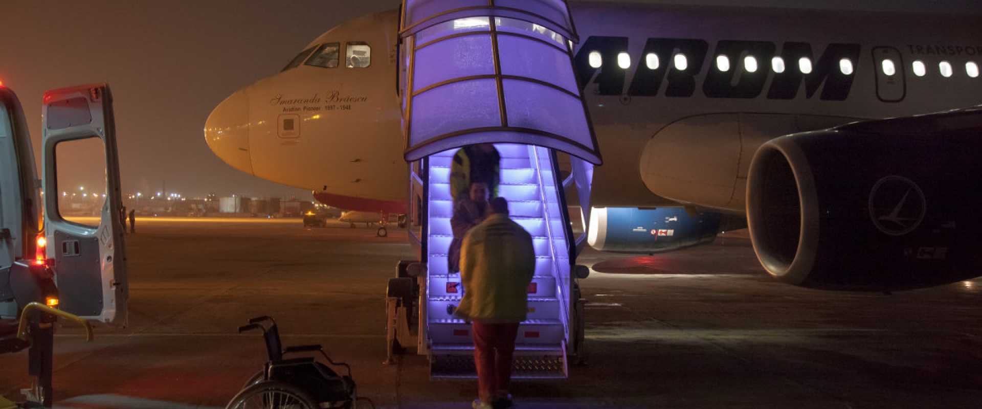 aereo sedia a rotelle aereo sedia a rotelle